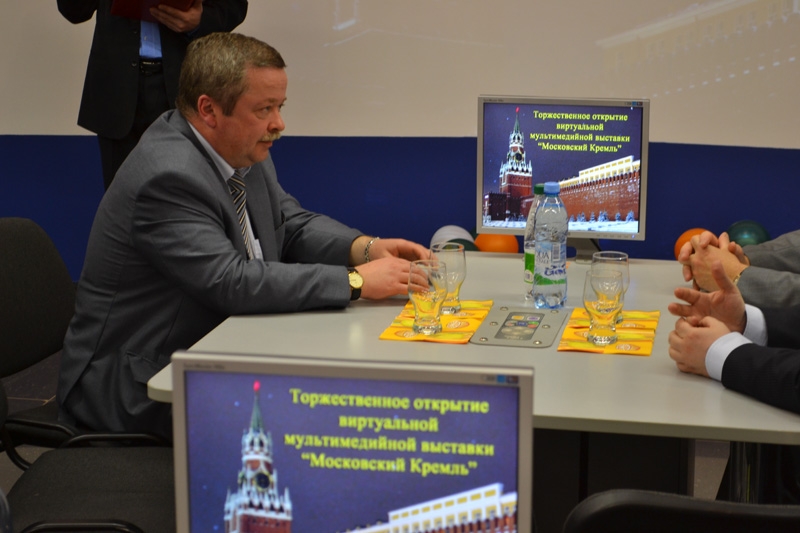 Фото к Открытие виртуальной мультимедийной выставки «Московский Кремль»