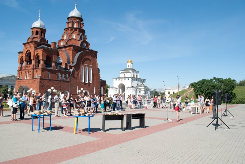 Фото к Читать — модно!