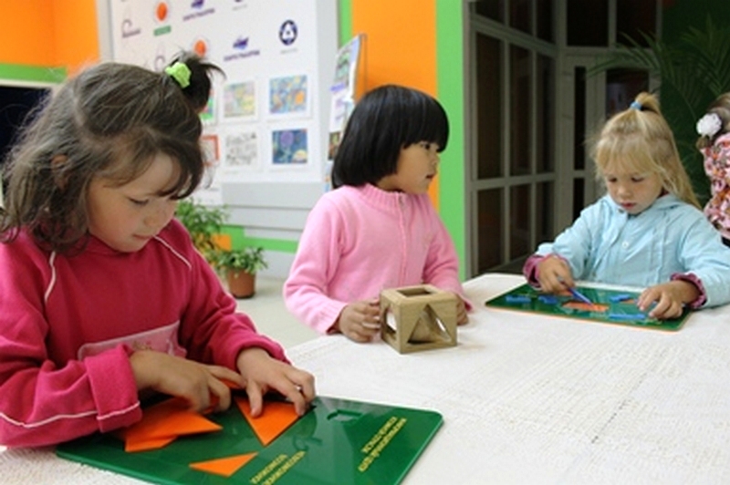 Фото к Воспитанники  детского дома в Петропавловске-Камчатском  побывали в гостях у информцентра по атомной энергии
