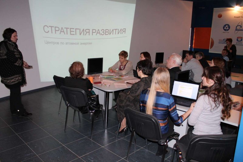 Фото к «Консолидирующий и успешный»: Попечительский совет высоко оценил работу информационного центра по атомной энергии Челябинска 