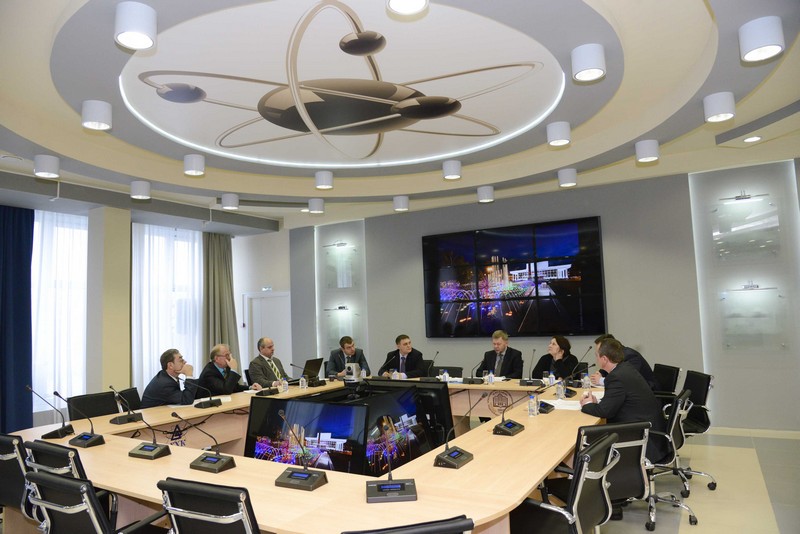 Фото к На площадке красноярского информационного центра по атомной энергии открылся конференц-зал «Орбита»