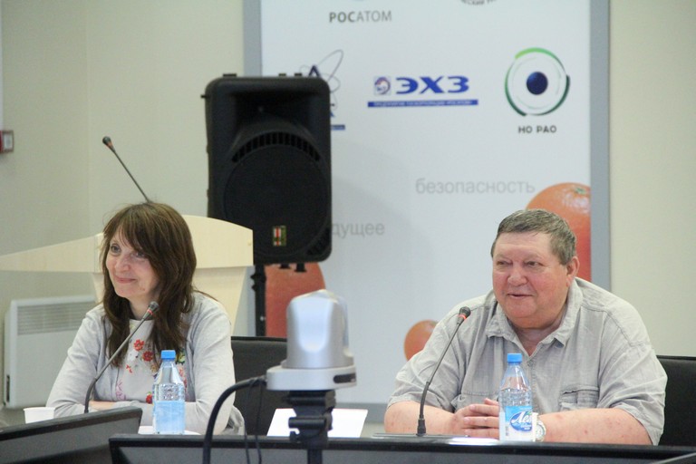 Фото к «Язык. Культура. Литература»: красноярский информационный центр по атомной энергии стал площадкой для российско-корейского литературного диалога