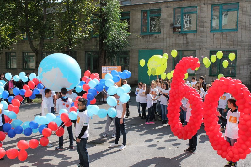 Фото к Более 100 молодых людей в Ростове-на-Дону дали «зеленый свет» пуск третьего энергоблока Ростовской АЭС