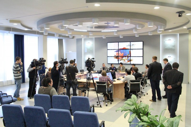 Фото к Представители Агентства атомной энергии Японии встретились с журналистами в ИЦАЭ Красноярска