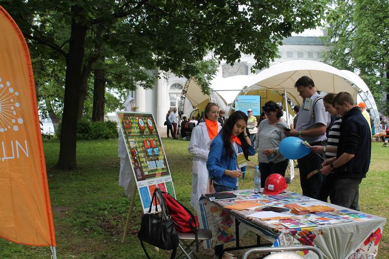 Фото к Сделать мир лучше: в Петербурге прошел Geek Picnic 