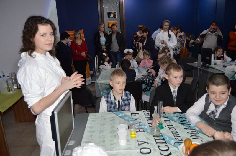 Фото к Декоративные кролики, улитка ахатина и семена из космоса: в ИЦАЭ Воронежа завершился конкурс исследовательских работ
