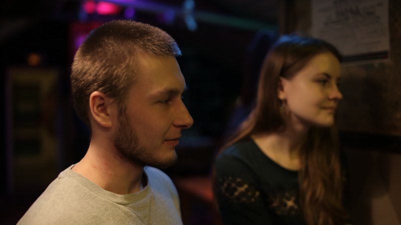 Фото к Быстрые животные, нейтроны и сон: в Екатеринбурге прошло восьмое научно-популярное ток-шоу «Разберем на атомы»