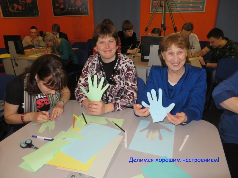 Фото к Лекторий «ПроНауку»: в Петербурге рассказали  о том, как празднуют Новый год на МКС
