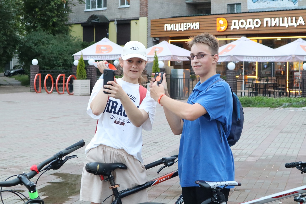 На «Научном челлендже» смоляне колесили по городу на велосипедах в поисках  «Аннушки» и «жёлтого кека»