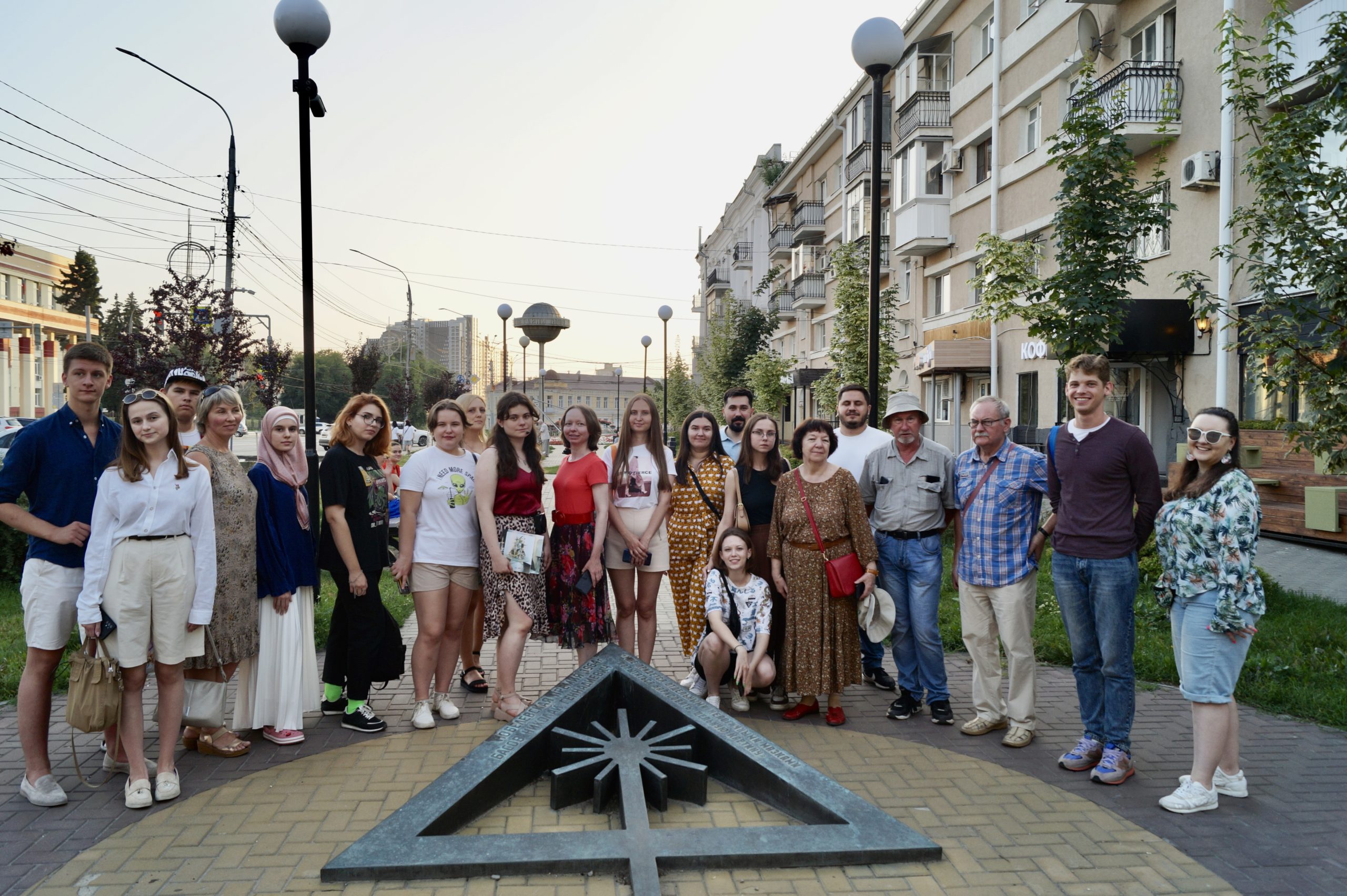 Придумано в Воронеже: гости ИЦАЭ побывали на научной экскурсии