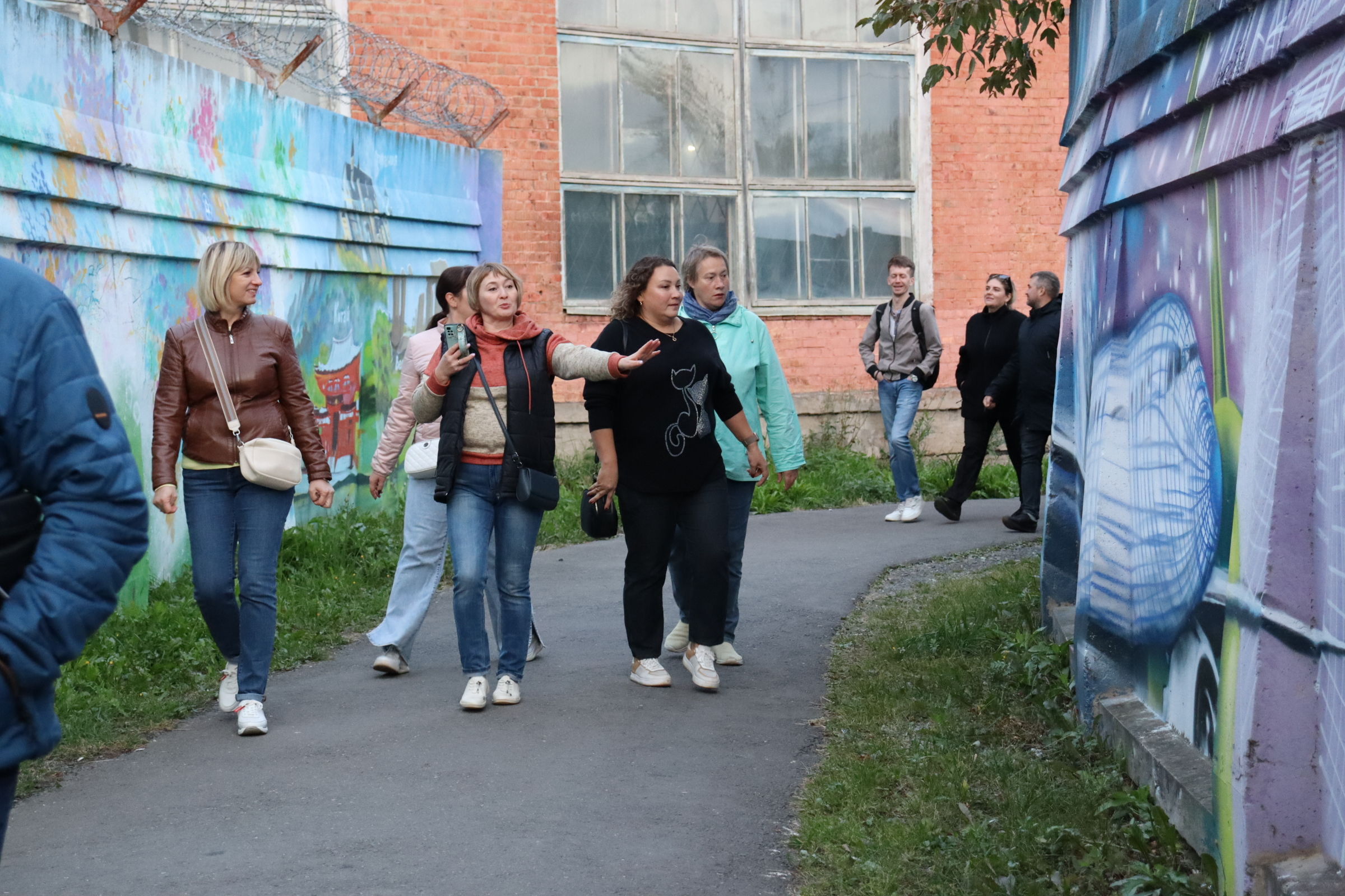 Глазовчане приобщились к научной истории города на пешеходном квесте